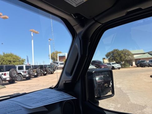 Used 2021 Jeep Wrangler Unlimited Sport image 35