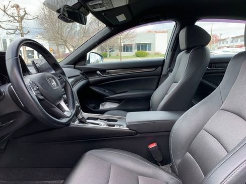 Used 2020 Honda Accord Sport image 13