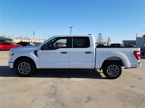 Used 2021 Ford F150 XL w/ STX Appearance Package image 4
