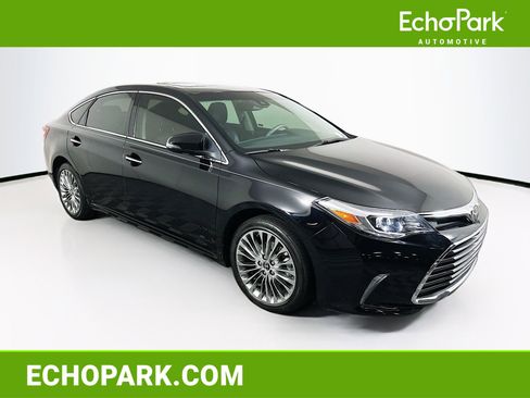 Used 2016 Toyota Avalon Limited w/ Toyota Safety Sense Package image 1