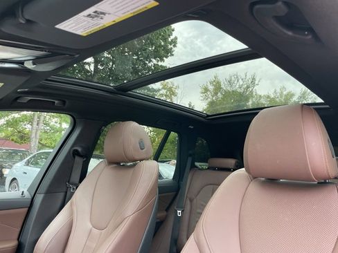 Certified 2022 BMW X5 xDrive40i image 22