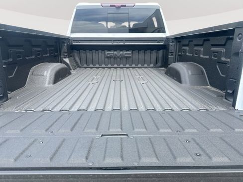 New 2026 GMC Sierra 3500 Denali w/ Denali Reserve Package AWD/4WD image 27