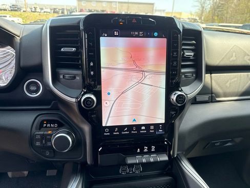 New 2026 RAM 1500 4x4 Crew Cab image 13