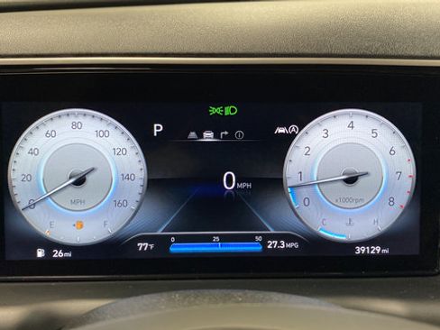 Used 2023 Hyundai Tucson Limited AWD/4WD image 17