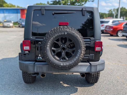 Used 2016 Jeep Wrangler Unlimited Sport w/ Quick Order Package 24S AWD/4WD image 5