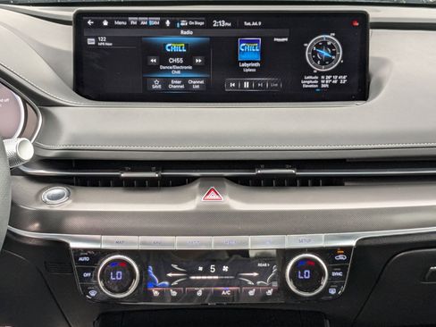 Used 2024 Genesis G80 3.5T Sport image 13