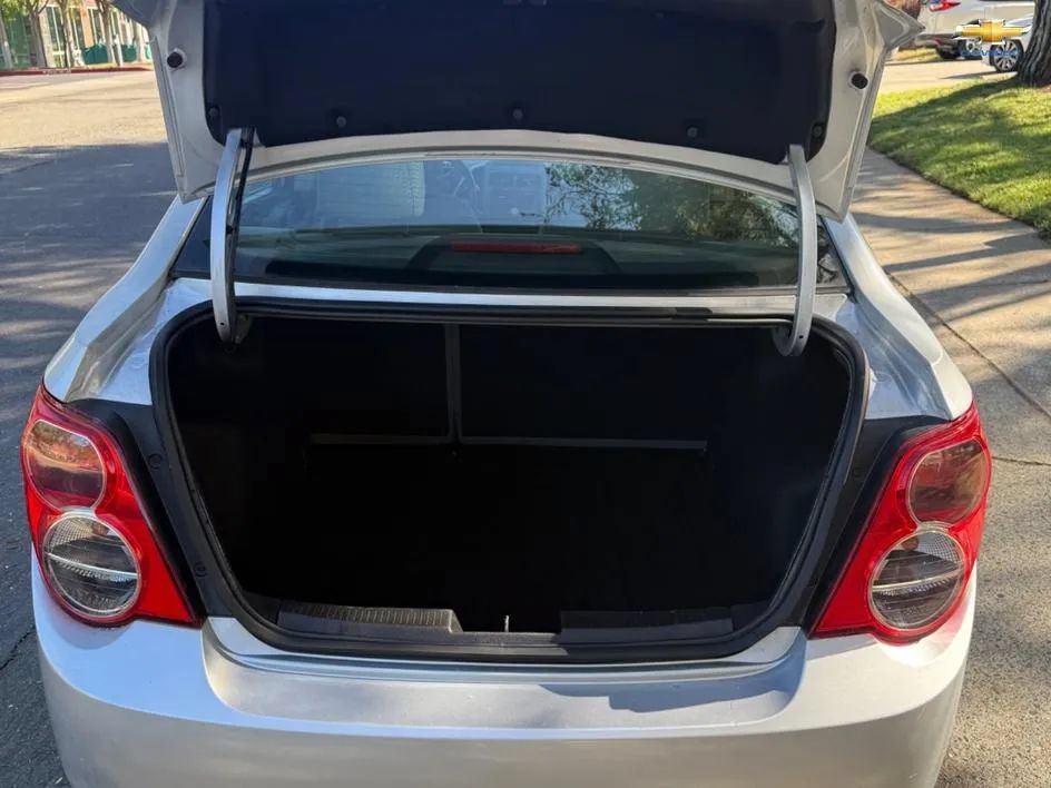 Used 2015 Chevrolet Sonic LS FWD image 7