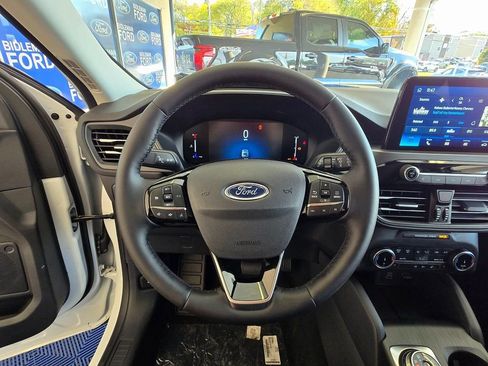 New 2025 Ford Escape Active w/ Cold Weather Package image 13