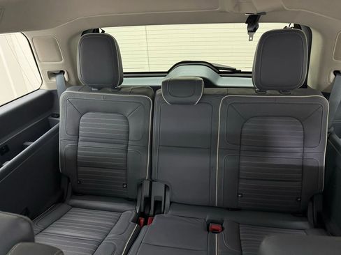 Used 2022 Lincoln Navigator Black Label AWD/4WD image 18