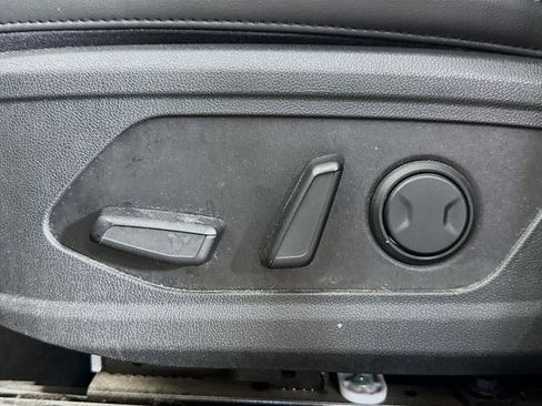 Certified 2022 Kia Sorento S image 19