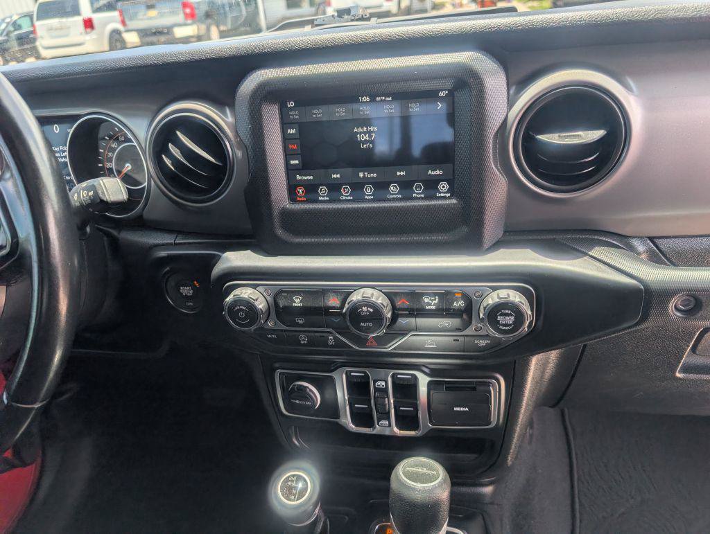 Used 2021 Jeep Gladiator Sport AWD/4WD image 14