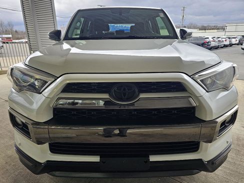Used 2019 Toyota 4Runner Limited image 8