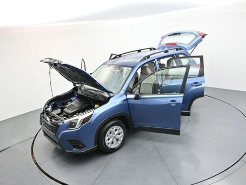 Used 2023 Subaru Forester image 37