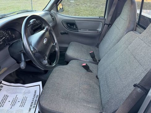 Used 2002 Ford Ranger XL image 10
