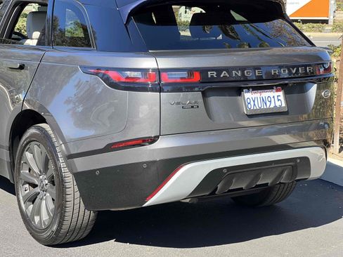 Used 2018 Land Rover Range Rover Velar R-Dynamic SE AWD/4WD image 70