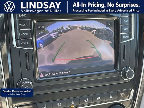 Used 2017 Volkswagen Passat 1.8T SEL Premium FWD image 17