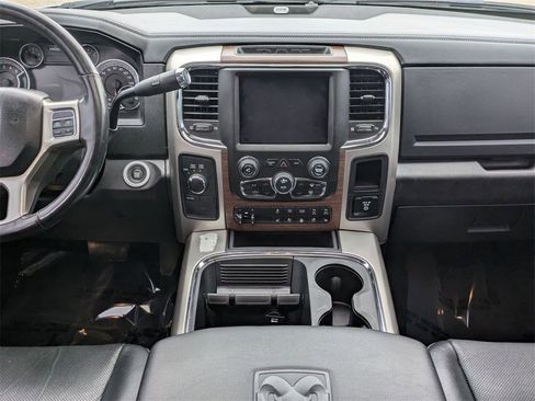 Used 2018 RAM 2500 Laramie w/ Convenience Group image 28