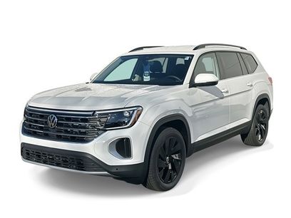 New 2025 Volkswagen Atlas SE w/ Black Wheel Package
