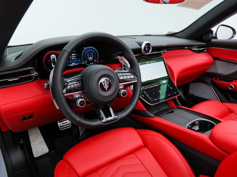 Certified 2026 Maserati GranCabrio Modena AWD/4WD image 17