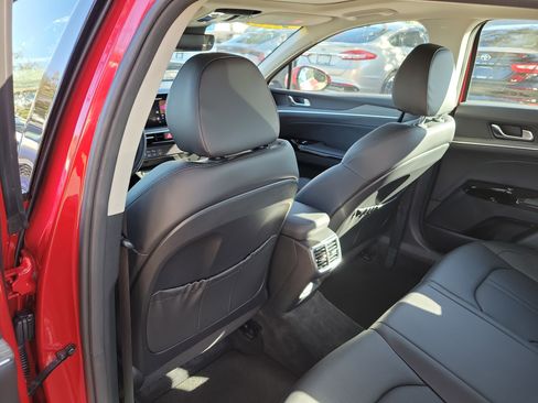Used 2025 Kia K5 EX image 16