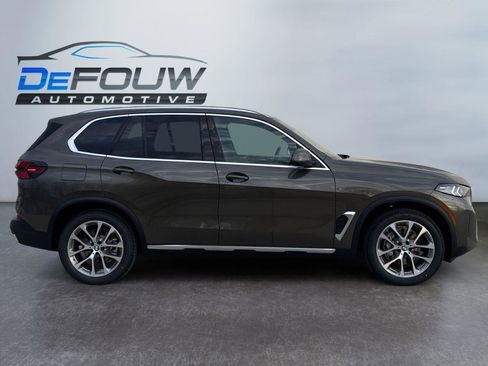New 2026 BMW X5 xDrive40i image 2