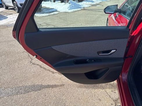 Used 2023 Hyundai Elantra Limited w/ Cargo Package FWD image 19