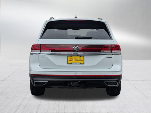 Certified 2024 Volkswagen Atlas SE w/ Black Wheel Package AWD/4WD image 6