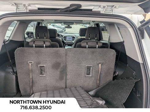 Used 2019 GMC Acadia SLE w/ LPO, Floor Liner Package AWD/4WD image 36