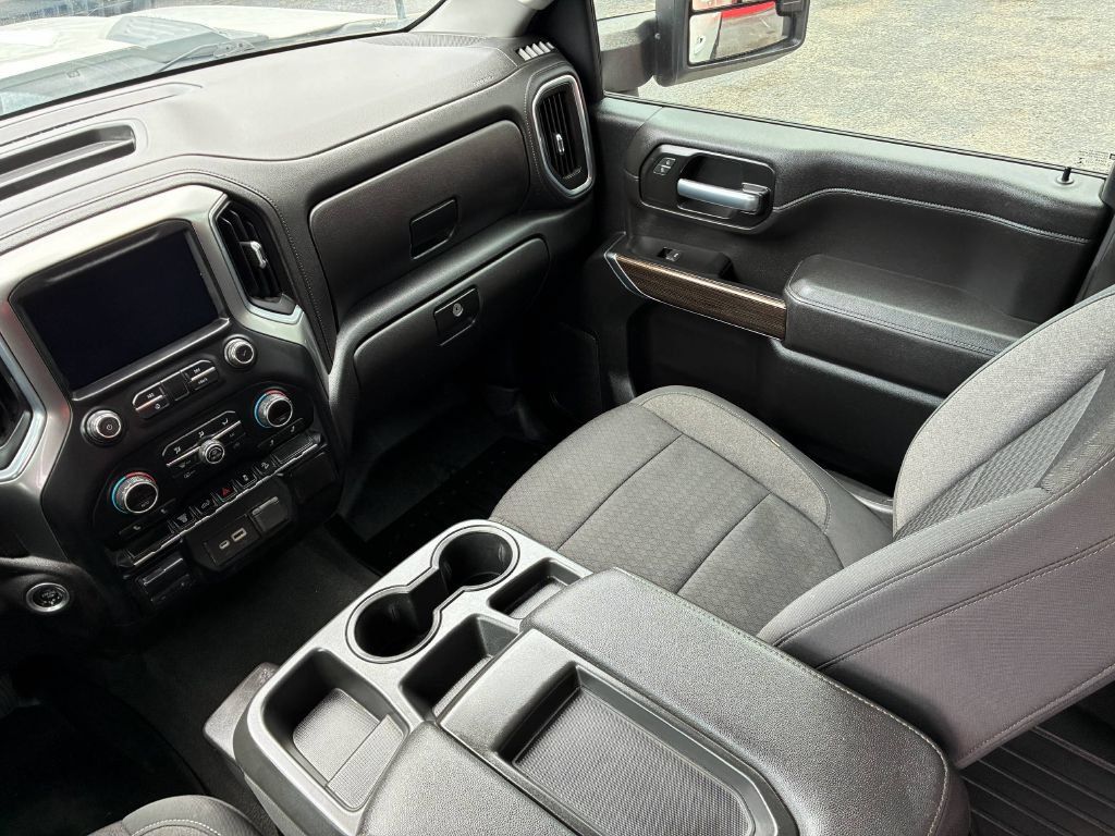 Used 2021 Chevrolet Silverado 2500 LT w/ Convenience Package AWD/4WD image 19