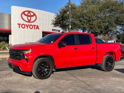 Used 2025 Chevrolet Silverado 1500 Custom