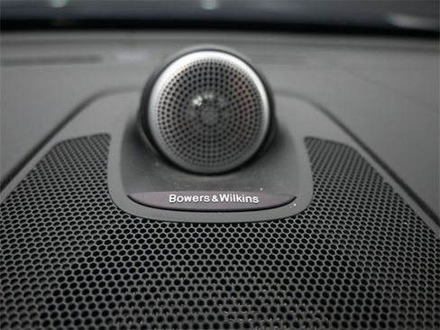 Used 2024 Volvo XC60 B5 Ultimate w/ Protection Package Premier image 31