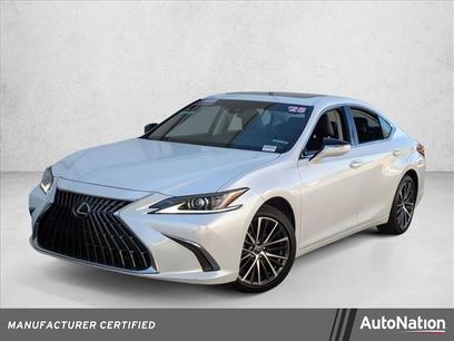 Used 2025 Lexus ES 350 w/ Premium Package