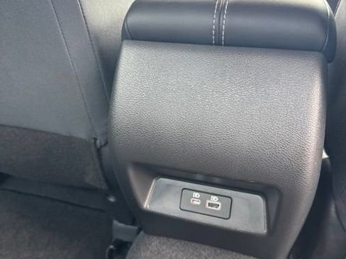 Certified 2025 Nissan Altima 2.5 SV FWD image 17