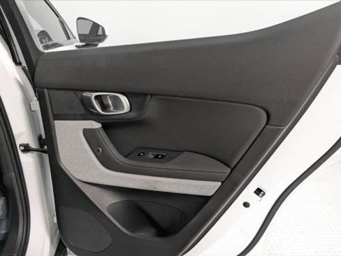 Used 2022 Polestar Polestar 2 w/ Pilot Package AWD/4WD image 18