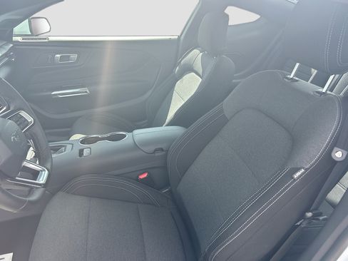 Certified 2025 Ford Mustang Coupe RWD image 20