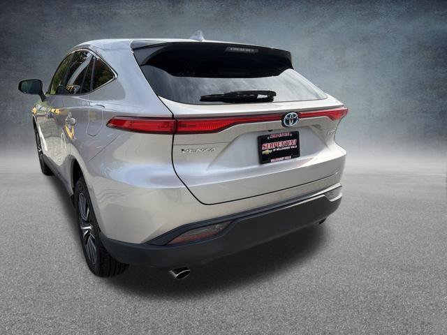 Used 2021 Toyota Venza LE AWD/4WD image 10
