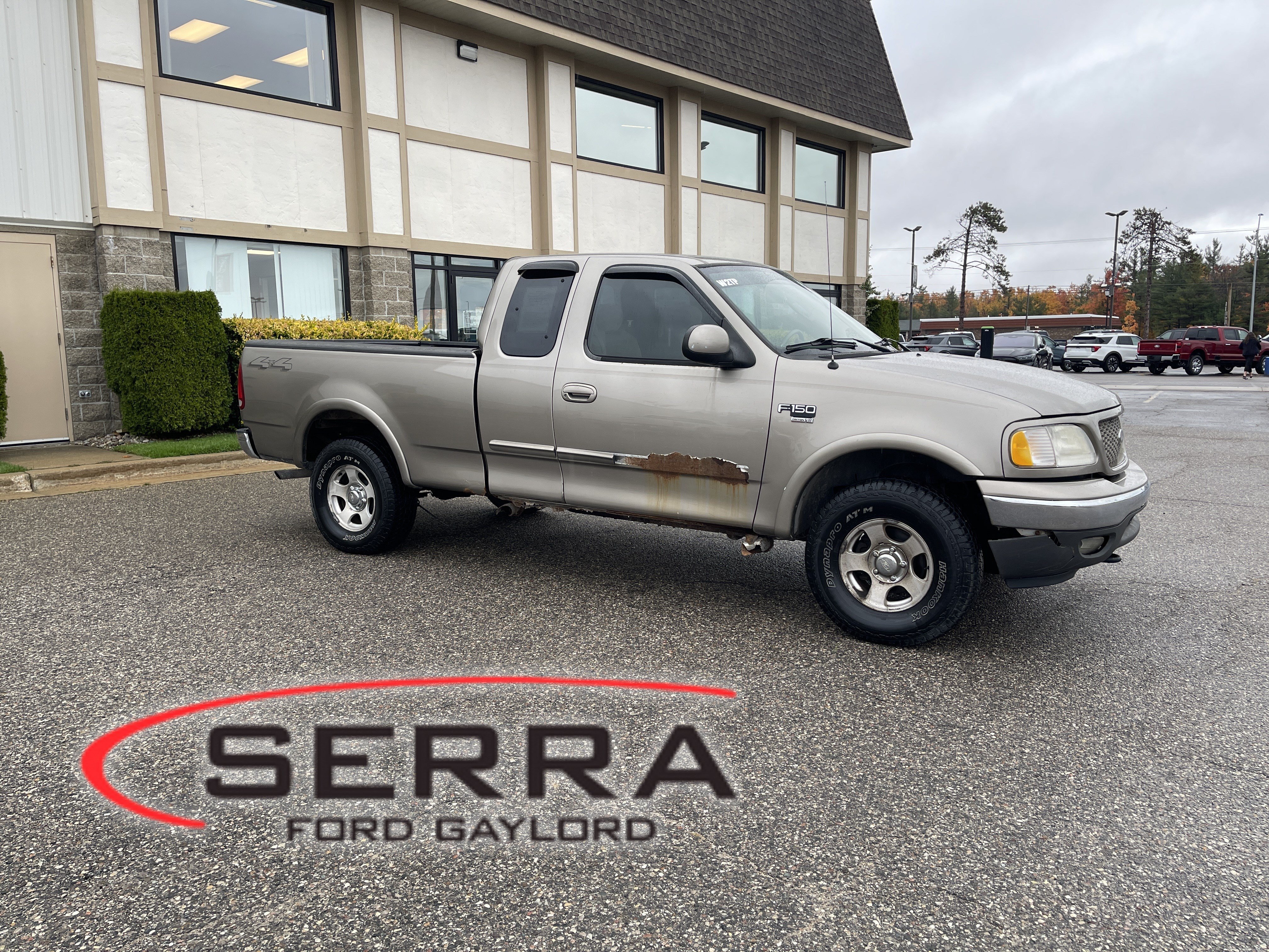 Used 2003 Ford F150 XL AWD/4WD image 1