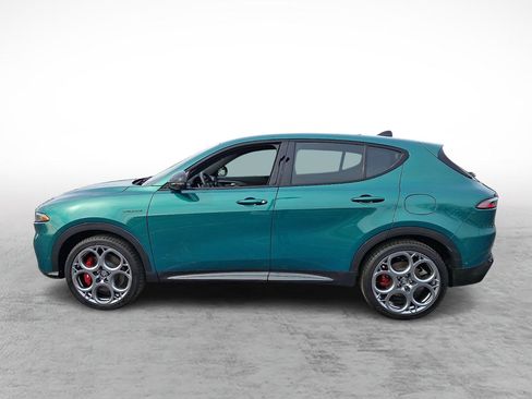 Used 2024 Alfa Romeo Tonale Veloce image 2