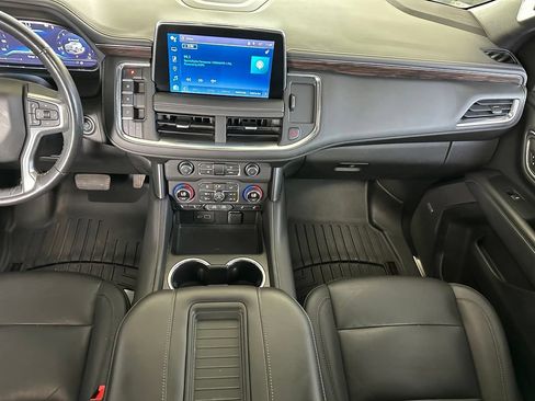 Used 2022 Chevrolet Tahoe LT w/ Luxury Package RWD image 20