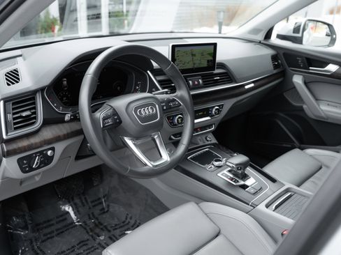 Used 2019 Audi Q5 Prestige image 10