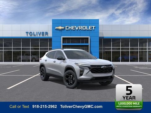 New 2026 Chevrolet Trax LT w/ Midnight Edition FWD image 1