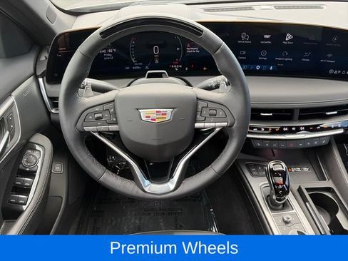 Used 2026 Cadillac CT5 Premium Luxury AWD/4WD image 12