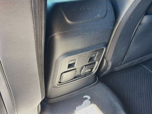 Used 2023 Ford Bronco Outer Banks w/ Sasquatch Package AWD/4WD image 27
