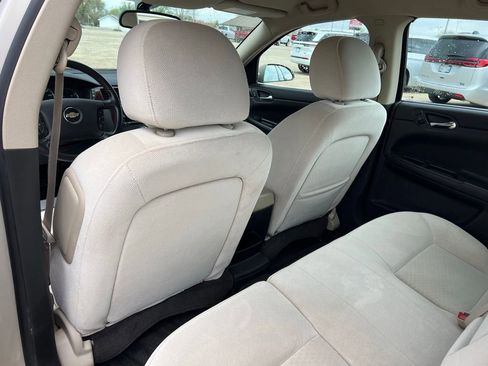 Used 2012 Chevrolet Impala LT image 20