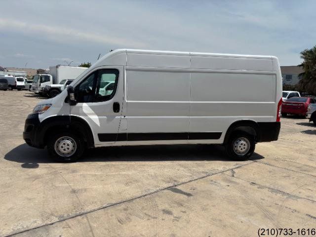 Used 2023 RAM ProMaster 2500 FWD image 4