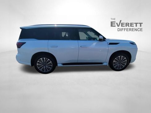 Used 2026 INFINITI QX80 Luxe w/ Cargo Package RWD image 4