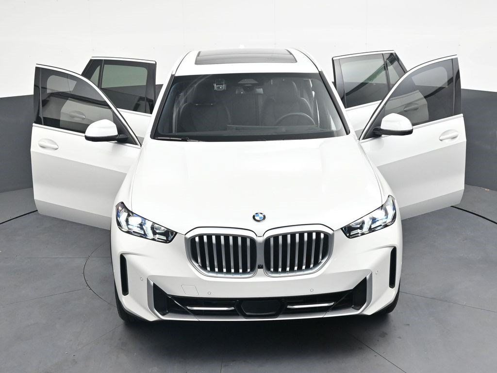 Used 2026 BMW X5 xDrive40i w/ Premium Package AWD/4WD image 43