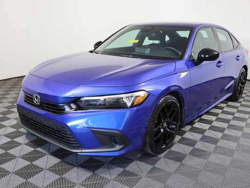 Used 2024 Honda Civic Sport image 1