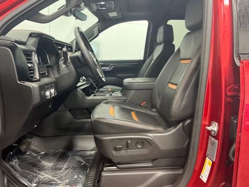 Certified 2025 GMC Sierra 2500 AT4 w/ AT4 Premium Plus Package image 9