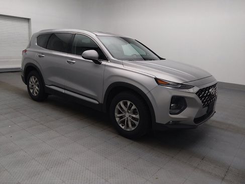 Used 2020 Hyundai Santa Fe SEL FWD image 11
